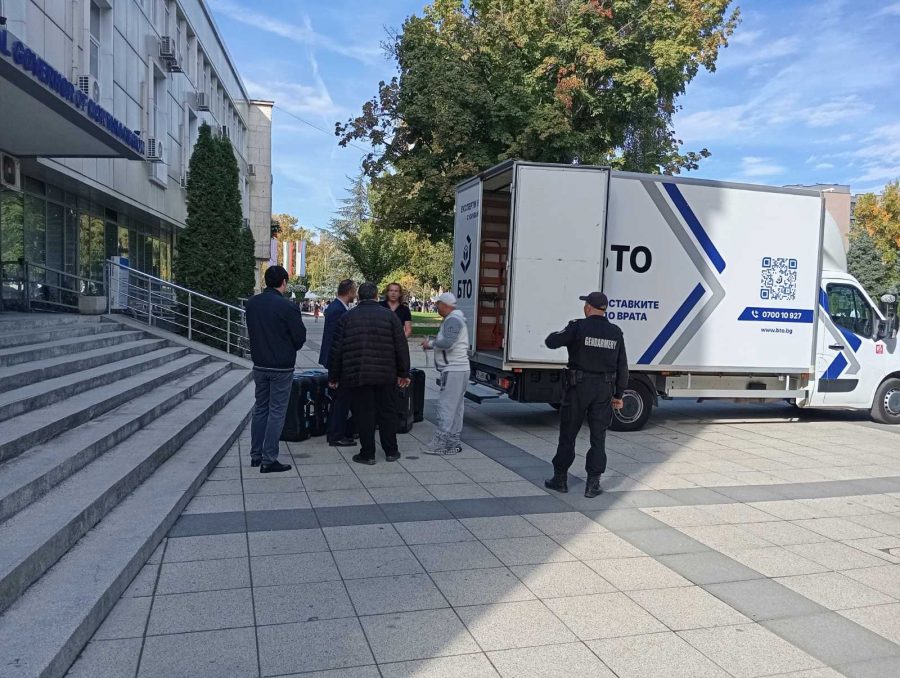 Доставиха осем демо машини за гласуване в Монтанско