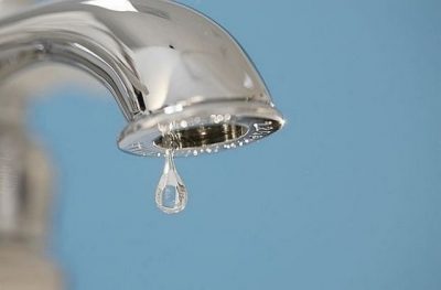 Централна улица остана без вода