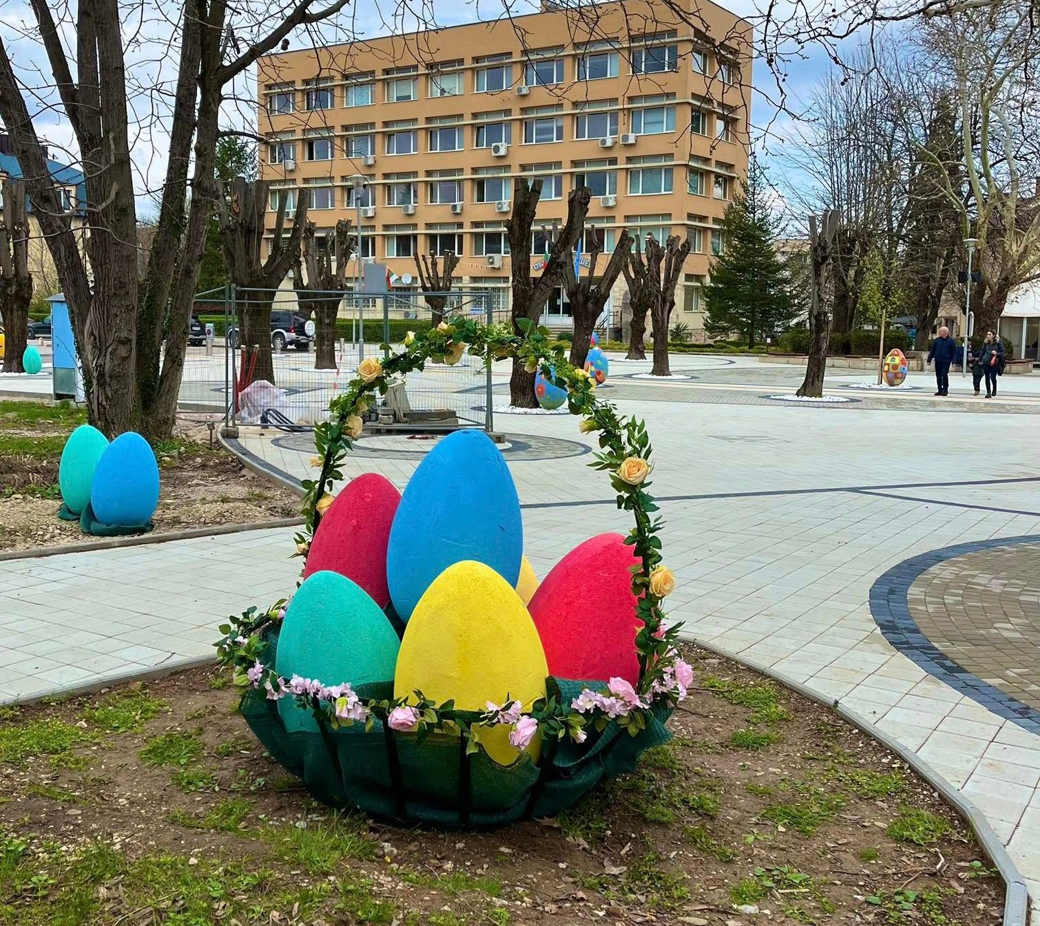 Вършец грейна във Великденска премяна