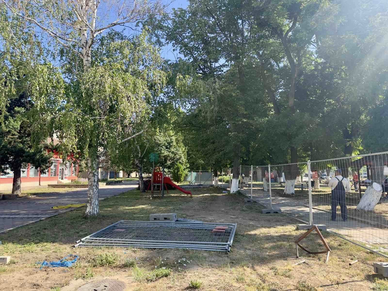 Ремонтират централната пешеходна алея в Мизия