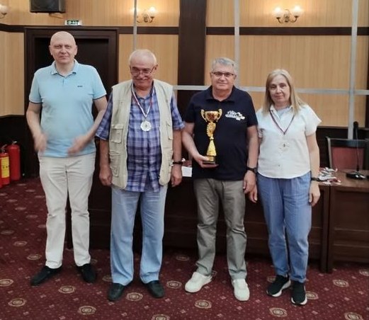 Врачански шахматисти с престижно отличие