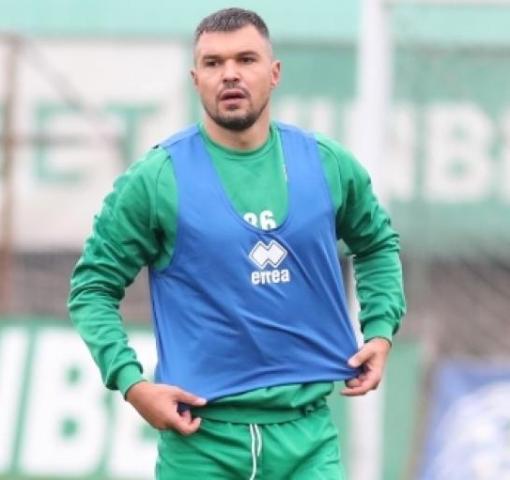 Валери Божинов си намери отбор