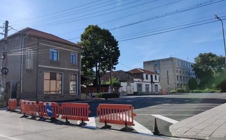 Обновяват парковата зона в Софрониево