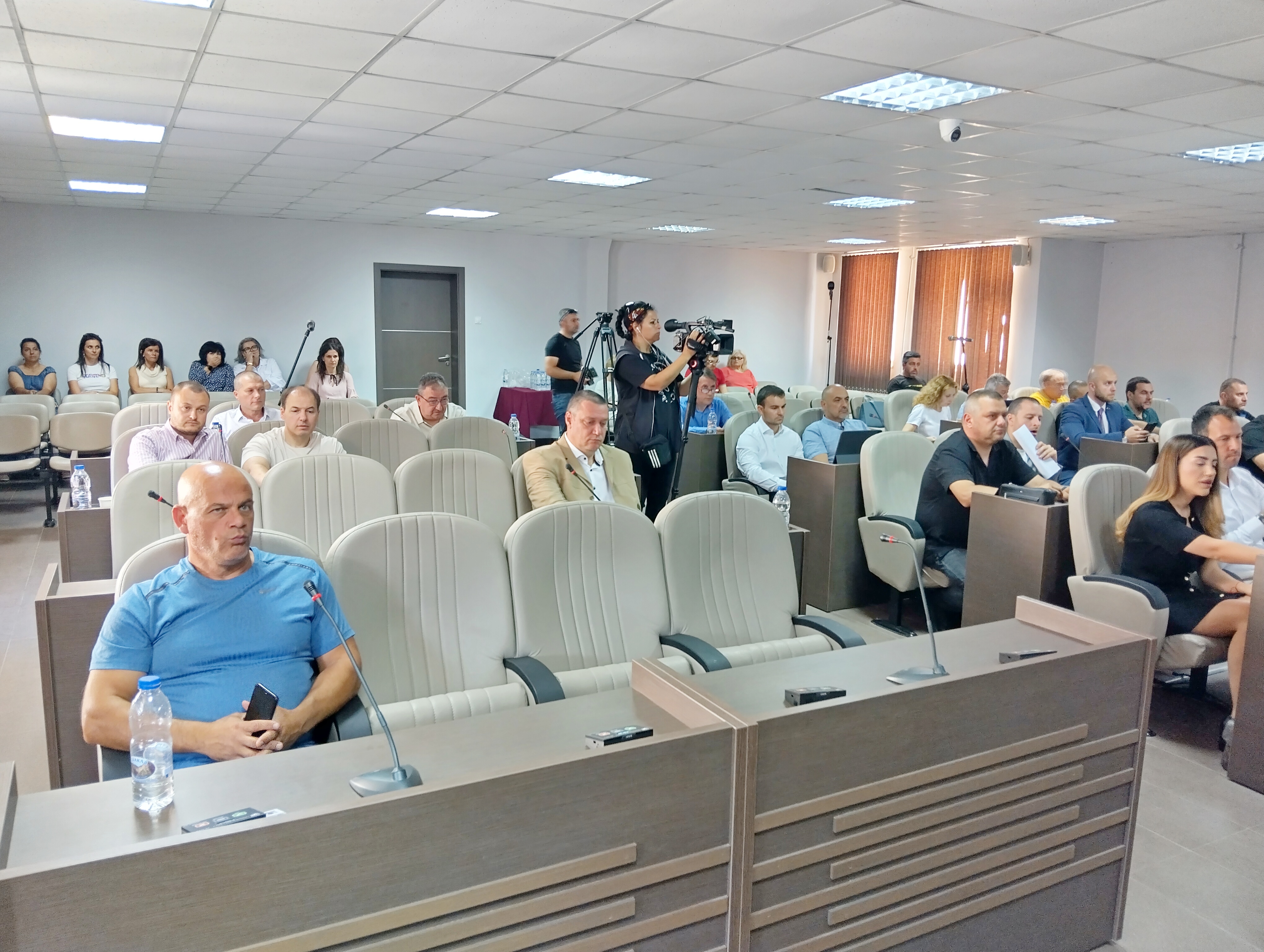 Съветници викат здравния министър във Враца