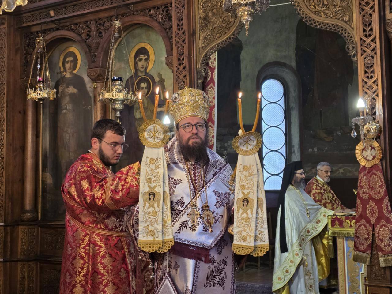 Митрополит Пахомий възглави литургия в катедралния храм на Видин