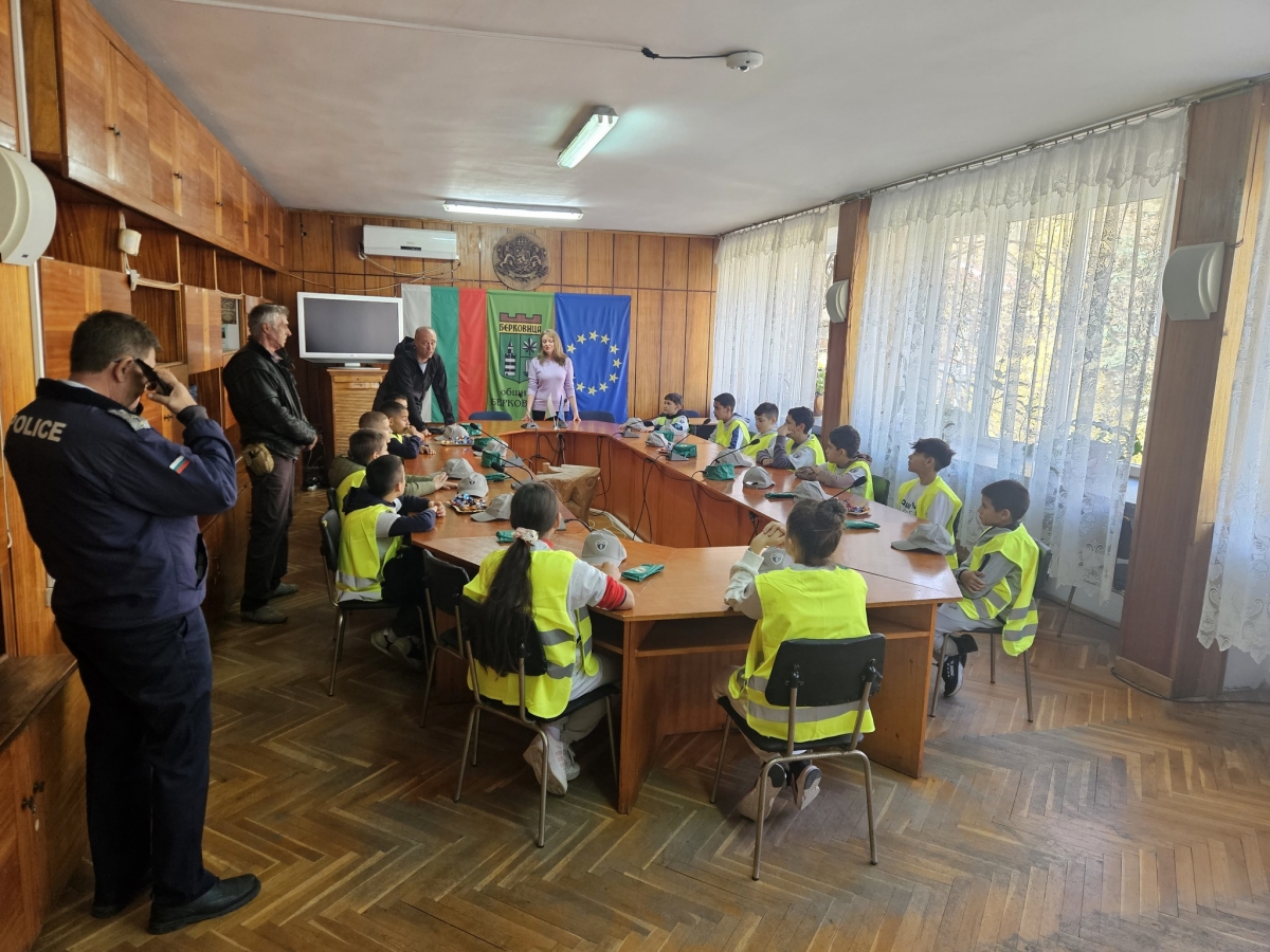 Ден на отворени врати за учениците от детско полицейско управление