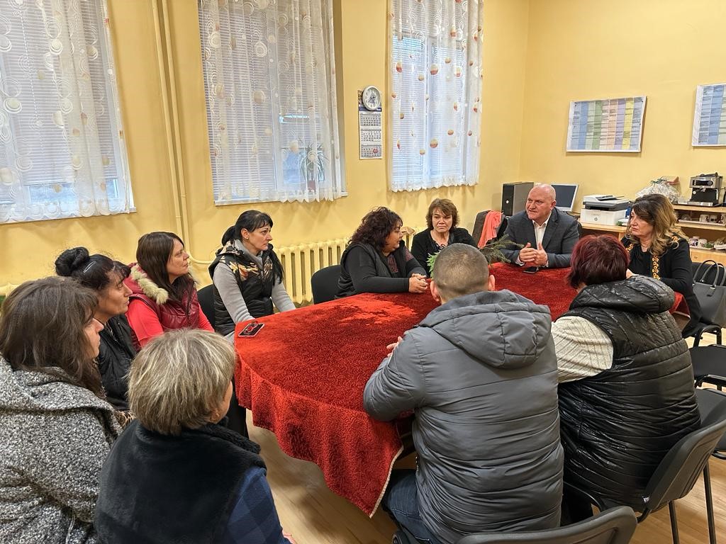 Момиченцето от Крушовица вече е в друга среда, обяви министър Цоков